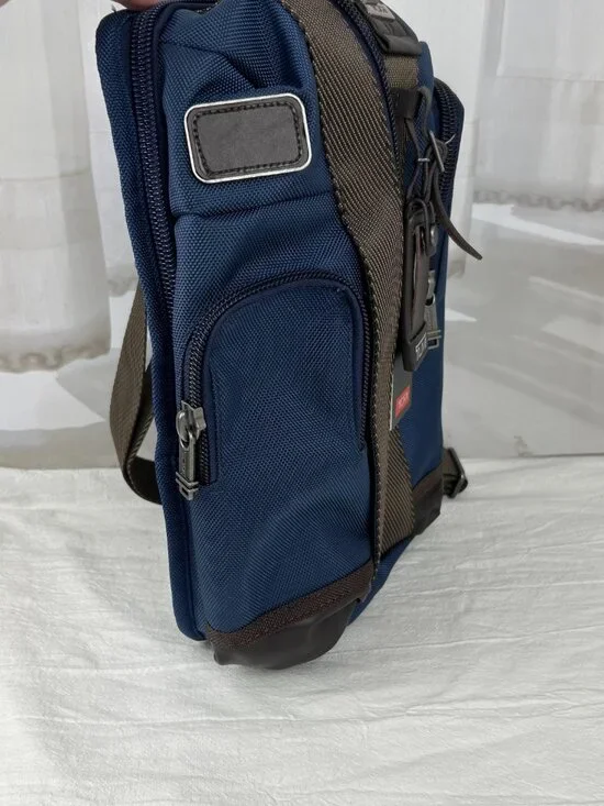 NEW Tumi Alpha Bravo Monterey Sling Shoulder Bag Navy Blue - Picture 8 of 12